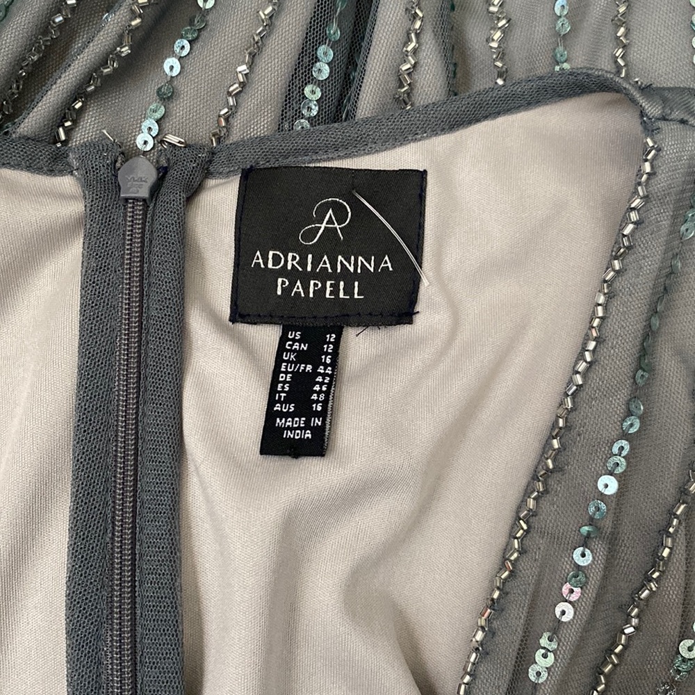 Adrianna Papell Silver Sequined V-Neck Flutter Sleeve Evening Gown - Picture 4 of 16
